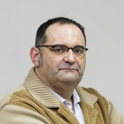 Periodistas como Antón Losada, Juan Martínez López, Pablo Portabales, Miguel Lartategui, Fran Hermida, Jesús Hernández León, Germán Dobarro, entre otros, apoyan al gallego Serxio a ganar un piso gratis en el concurso #compartopiso